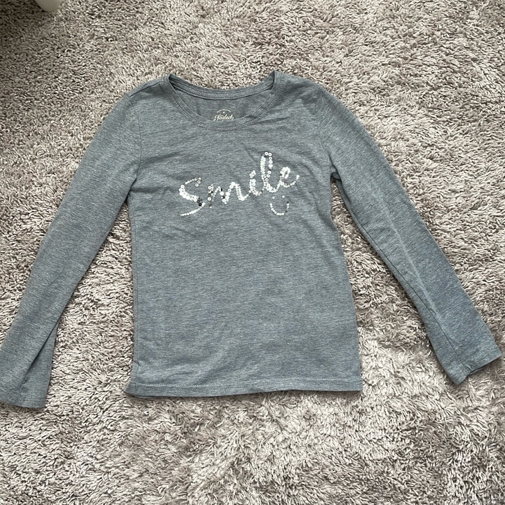 👶🏻5/$10👶🏻 Girls Smile Shirt